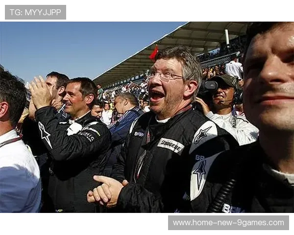 F1车队油耗计算与调节训练：助力极速竞技，精确掌控每一滴油