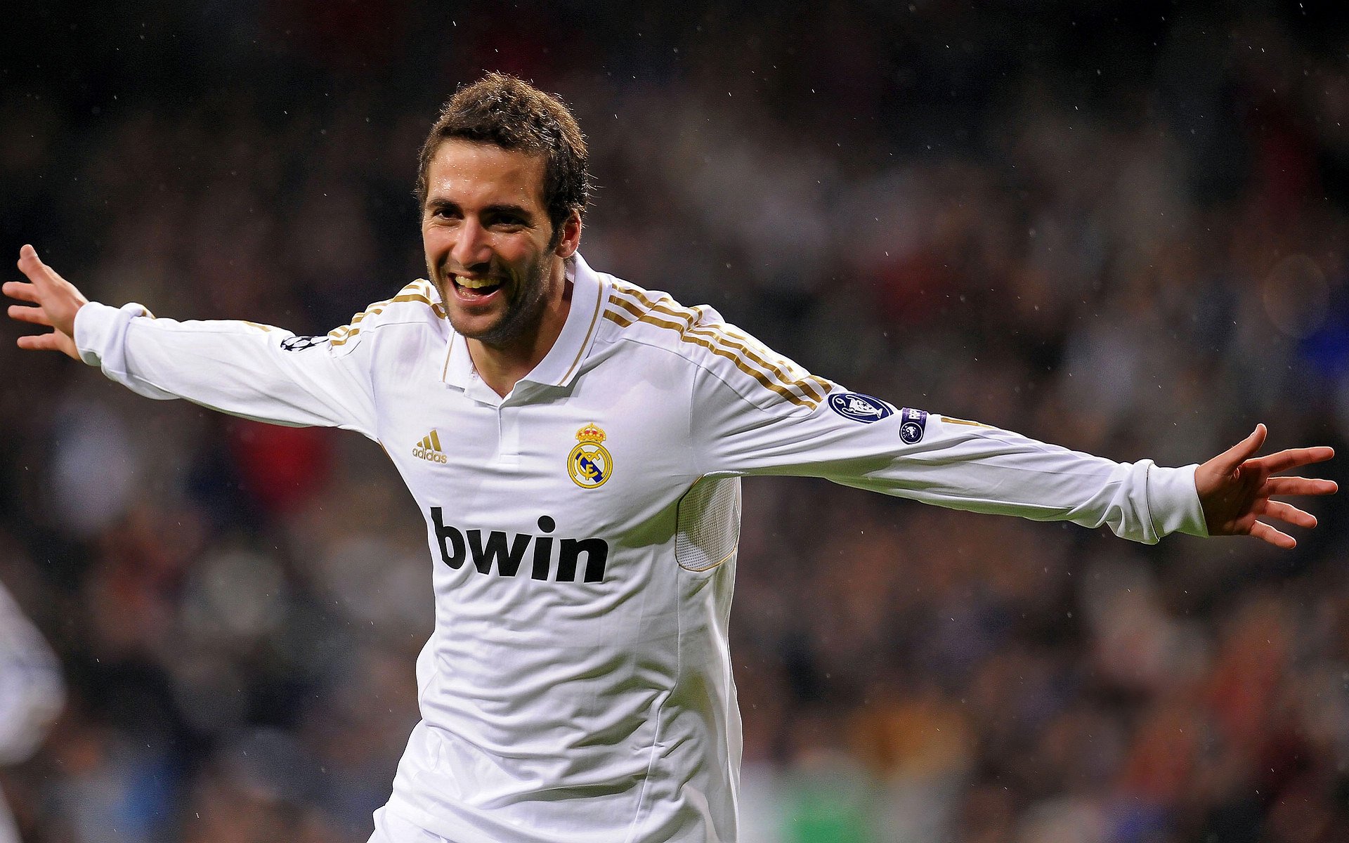 “水上芭蕾：艺术与竞技的完美融合，2025新加坡游泳锦标赛亮点”